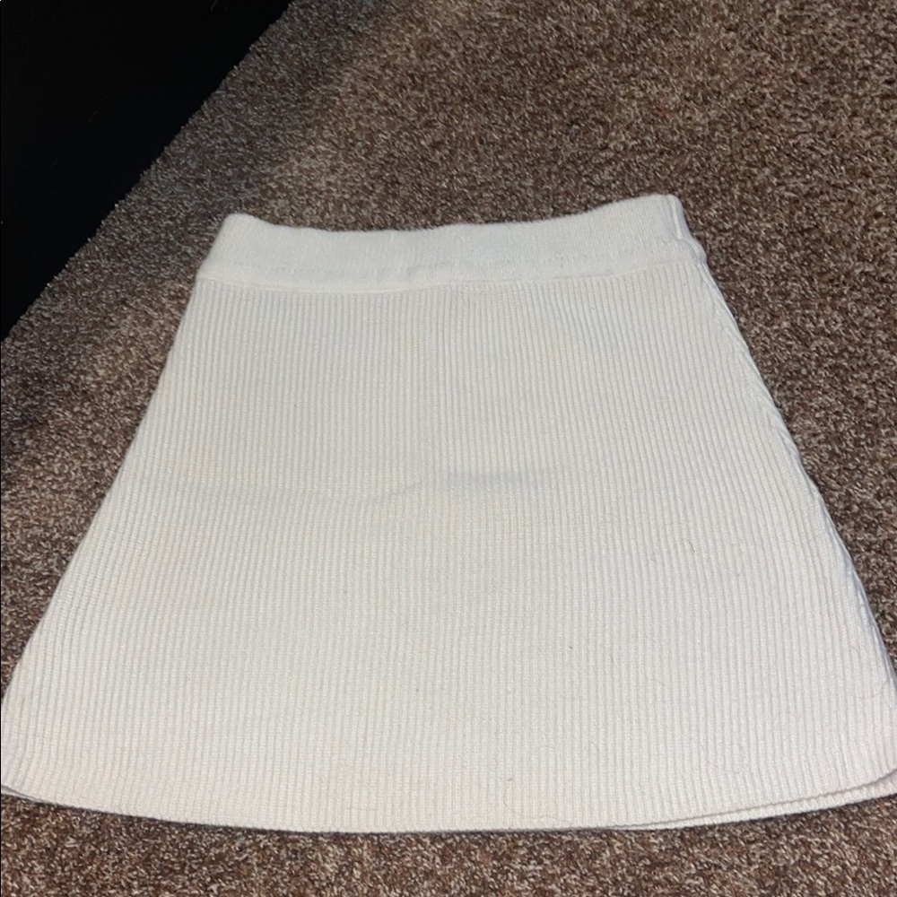 Zara cream knit skirt